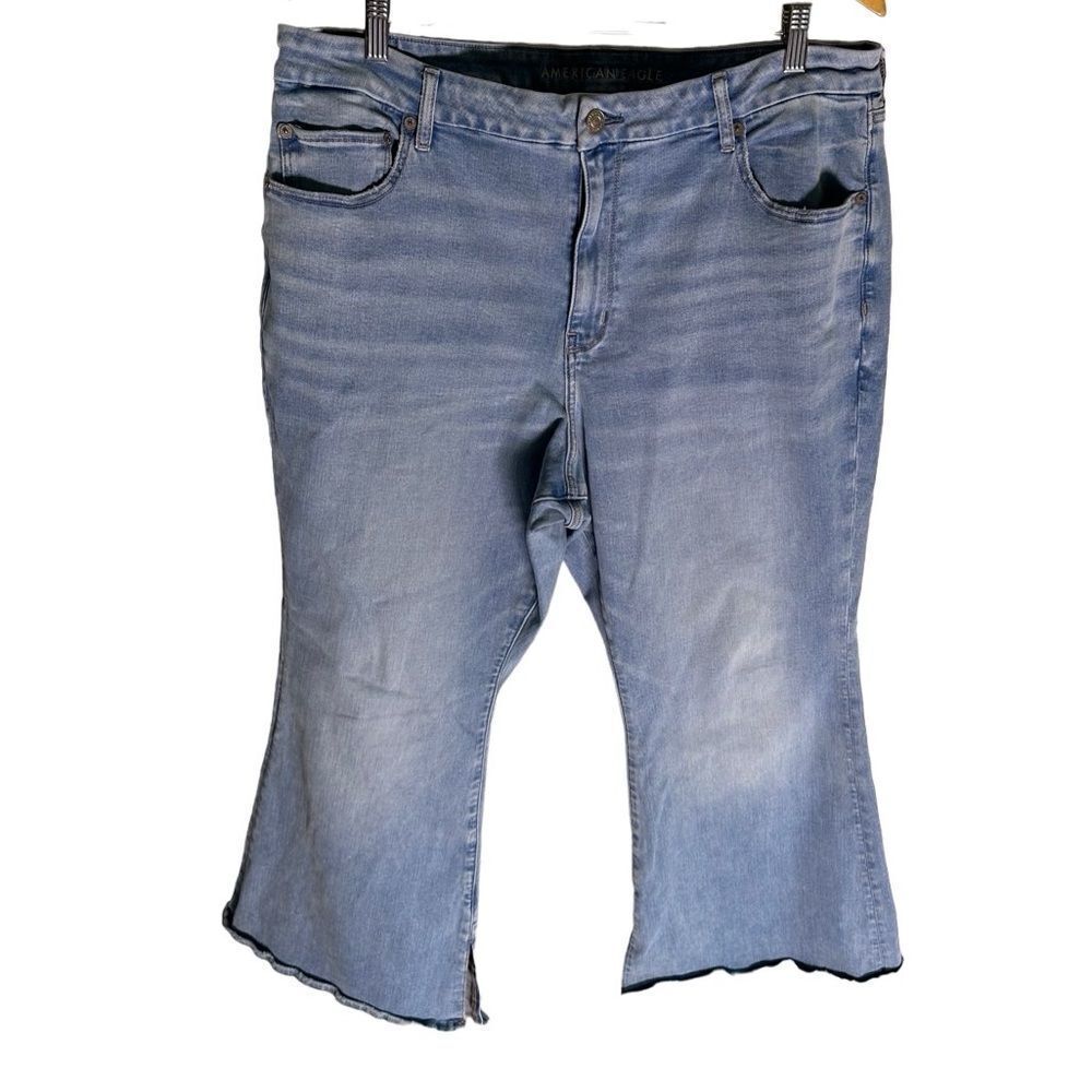 American Eagle Curvy Super High Rise Flare Jeans Next Level Stretch 20 Short